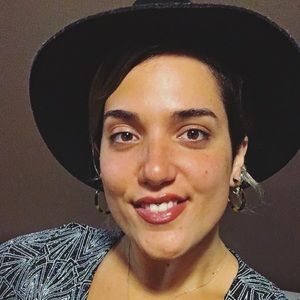 Meet your Posher, Hodaya